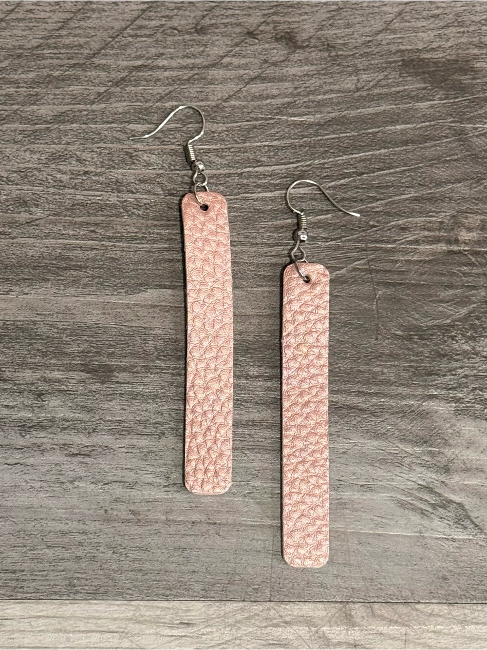 Women Jewelry Pink Leather Bar Drop Earrings